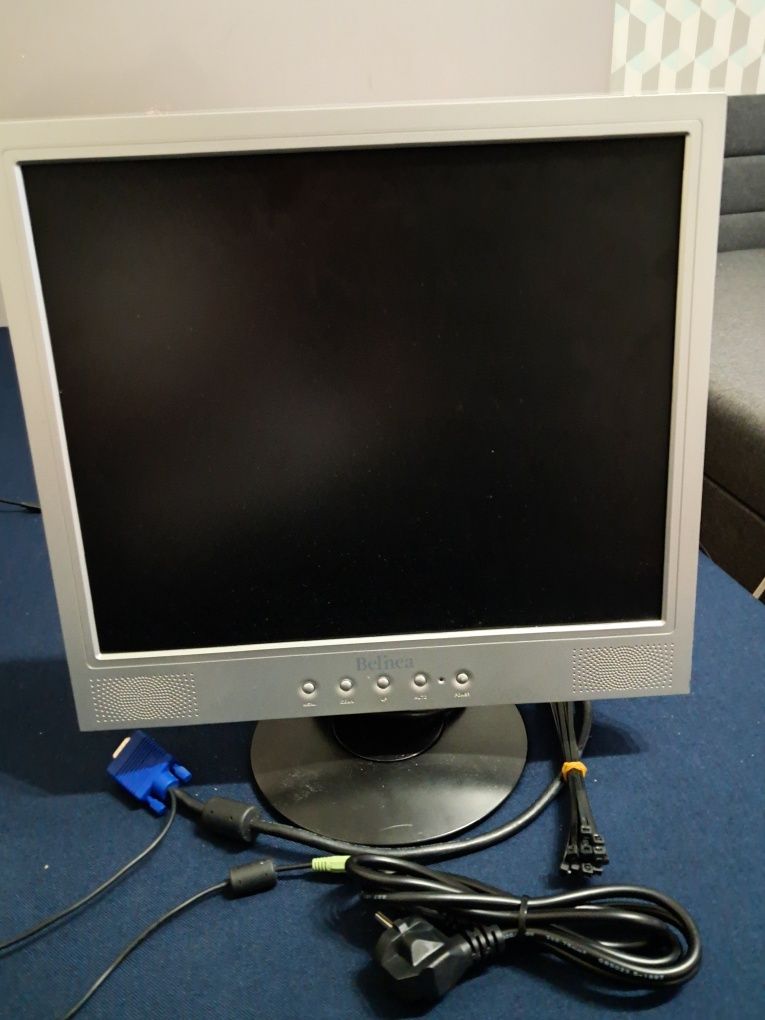 Monitor belinea.