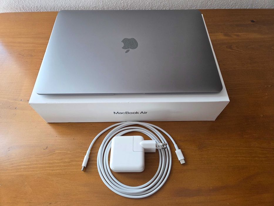 Apple Macbook Air M1