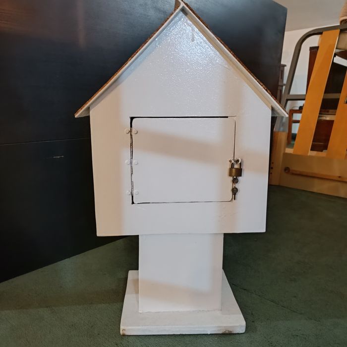Vendo caixinha de Correio para casamento ou adereço de casa Negociável