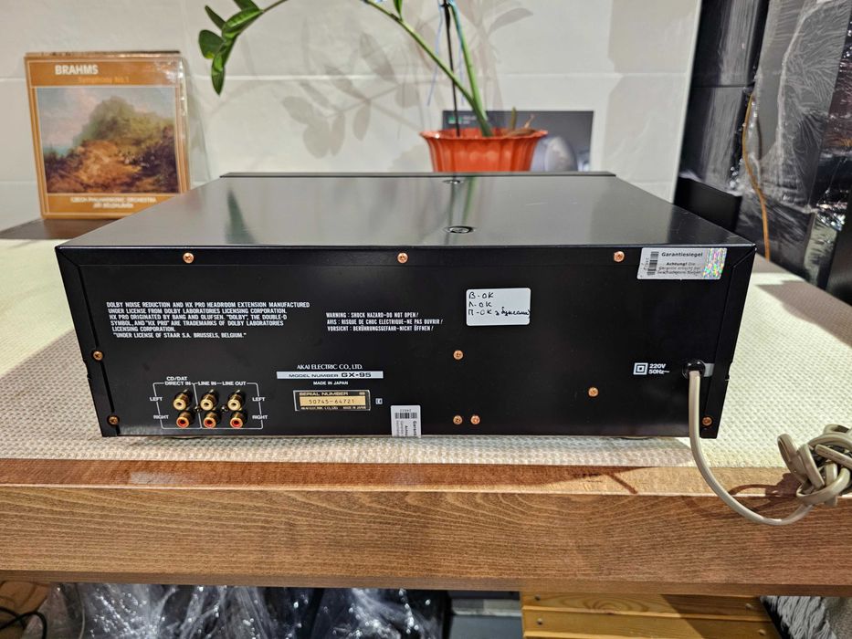 Касетна дека Akai GX-75 MK II (3 Head, HQ, Made in Japan)