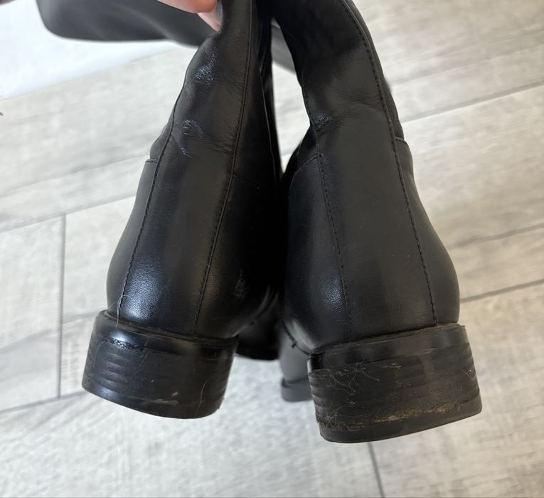 Продам кожанные сапоги Vitto Rossi 38 размера