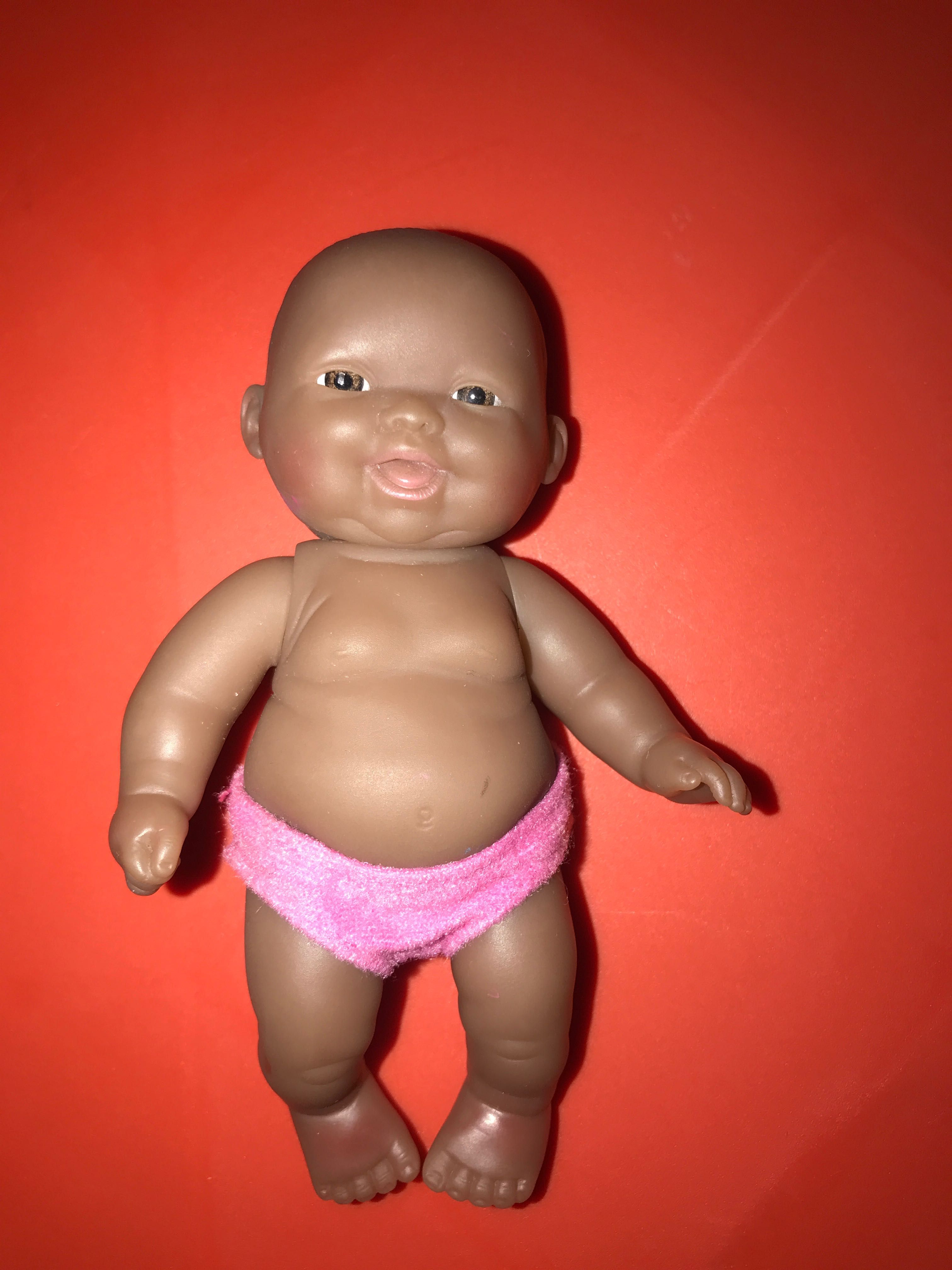 Лялька Пупс з ванночкою JC Toys 13 см, темношкірий (США)