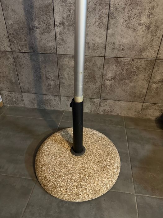 Podstawa pod parasol ogrodowy