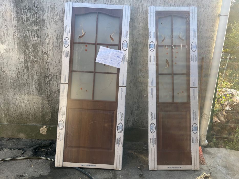 Продам межкомнатные двери  в заводской упаковке.Цена вогонь есть торг.