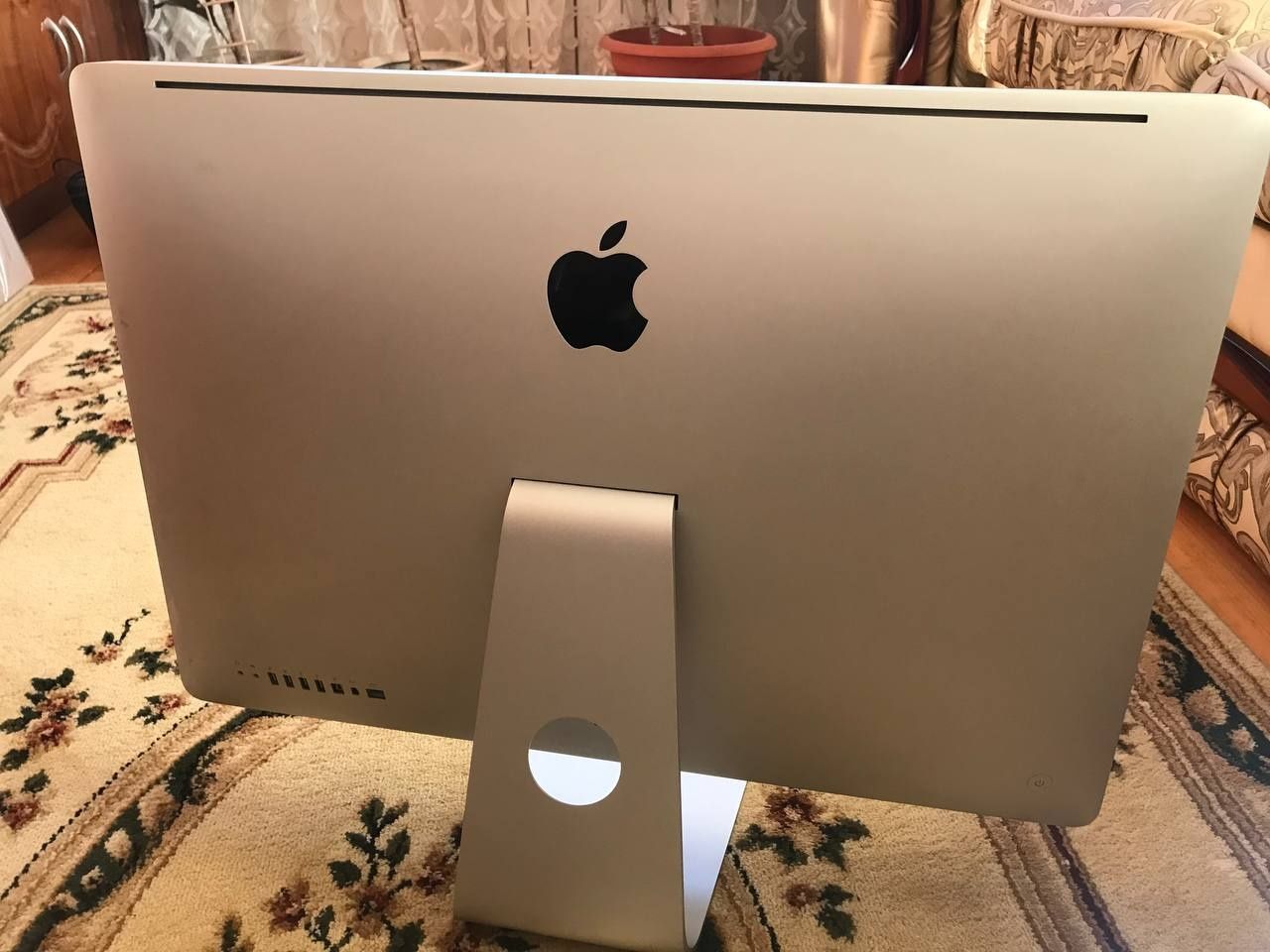 iMac 27 (mid 2010)