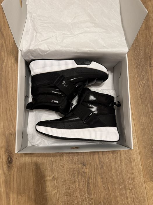 Дутіки чоботи Calvin Klein