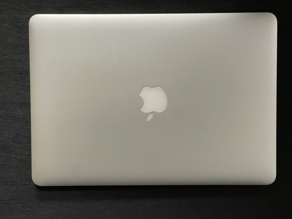 MacBook Air 13” 2017 | core i5 | 128Gb ssd | 8Gb Ram