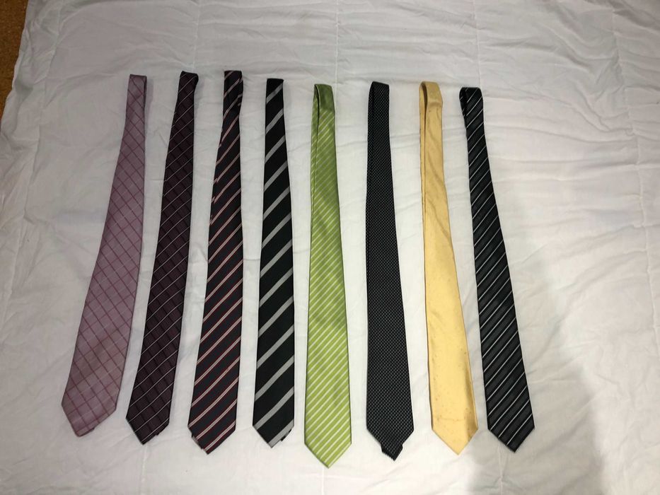 Gravatas Diversas - Várias Cores - 4€ Cada