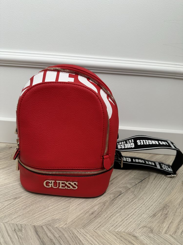 Plecak guess czerowony