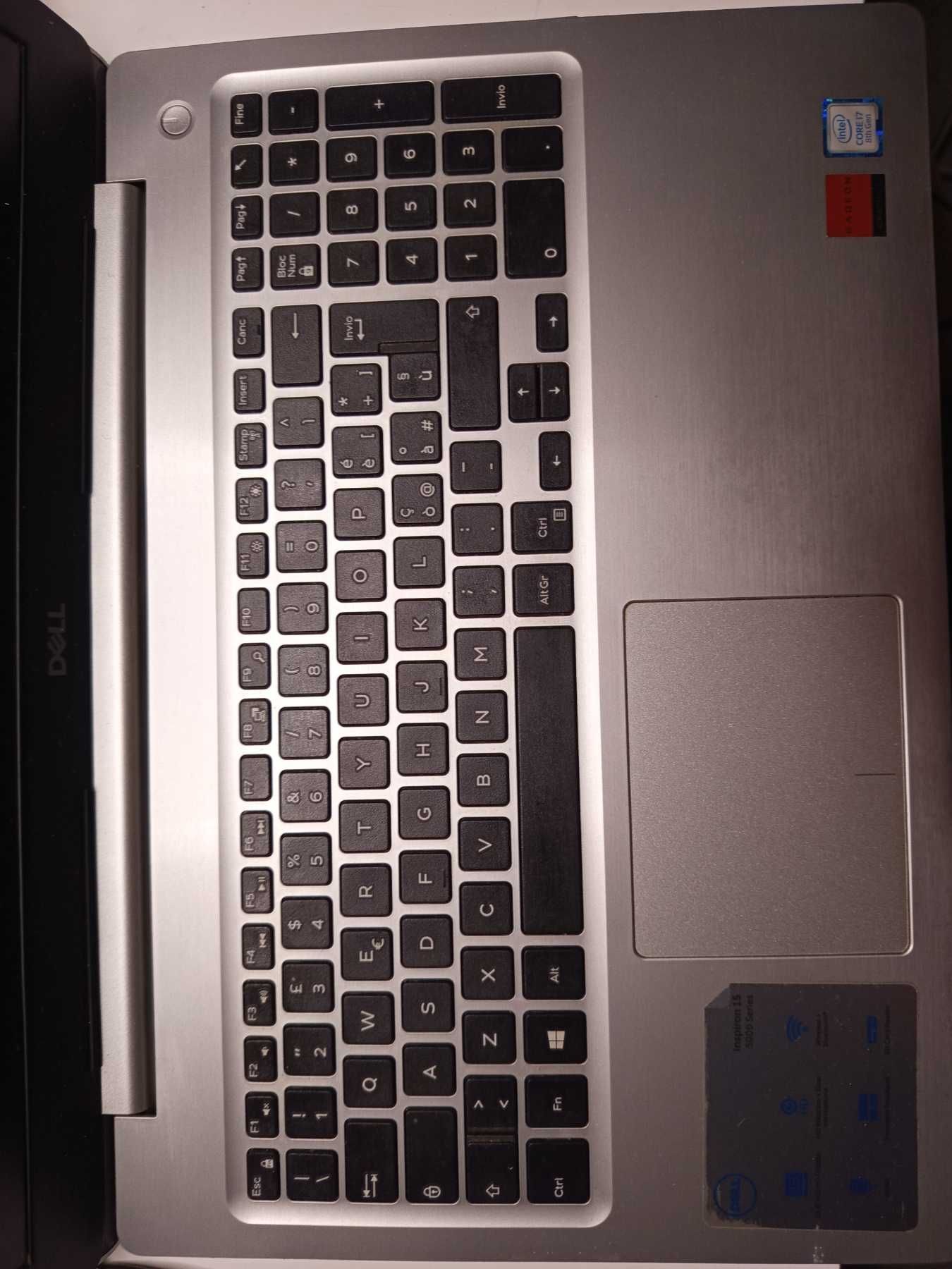 Нутбук DELL P75F Під відновленн