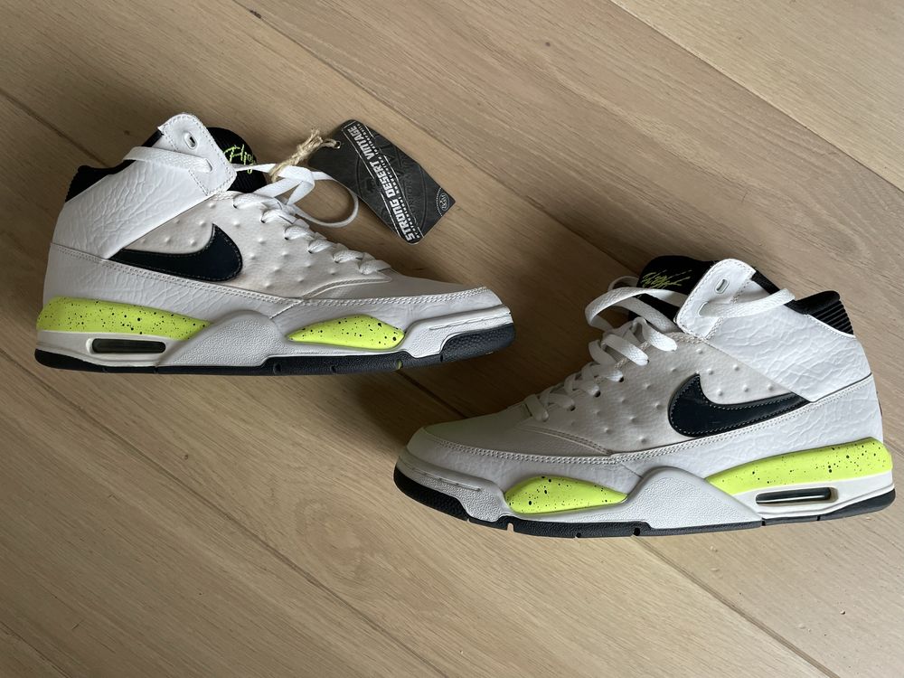 Nike Air Flight Classic 44 2014r.