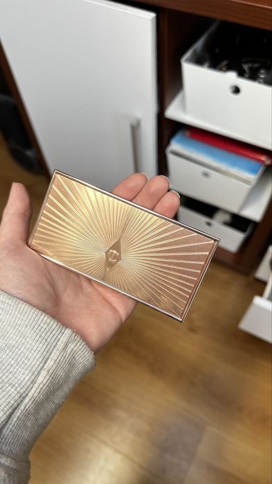 Paletka do konturowania charlotte tilbury filmstar