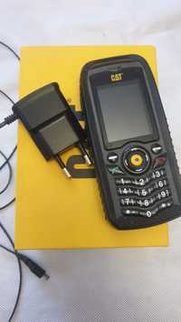 B25 CAT PHONE мобтелефон противдарний,та волого захищений.