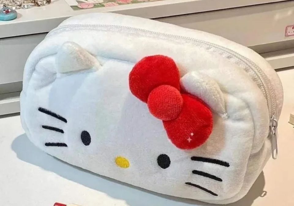 Hello Kitty nowy piornik kosmetyczka