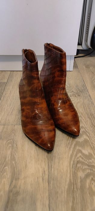 Черевики жіночі 39 р.