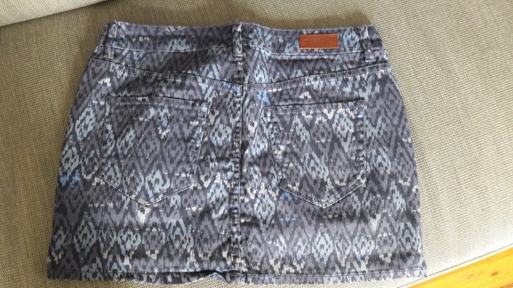 Spódnica mini z wzorem