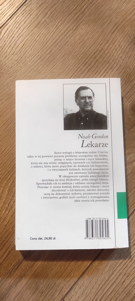 "Lekarze" Noah Gordon