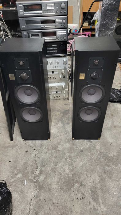 Sprzedam kolumny ELAC EL135