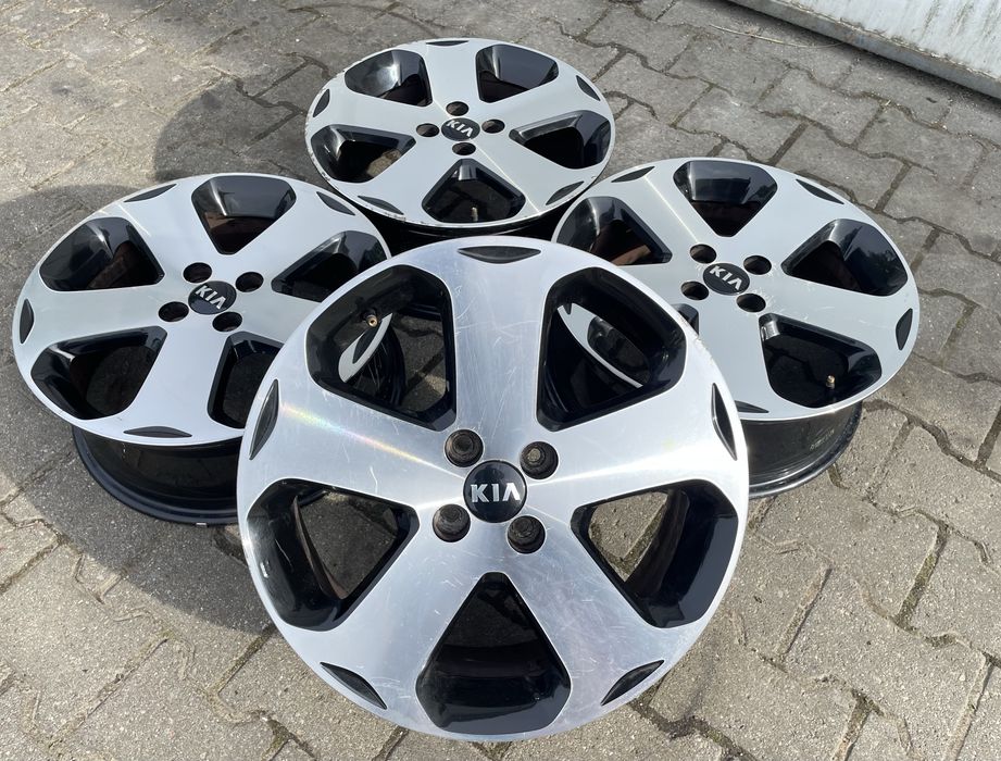 Felgi aluminiowe 4x100 17” 6.5j et43 RiO hyundai i20 Picanto stonic