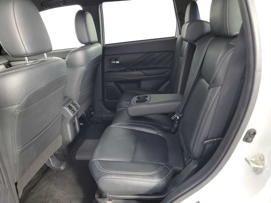 2022 Mitsubishi Outlander SEL атмосферний двигун