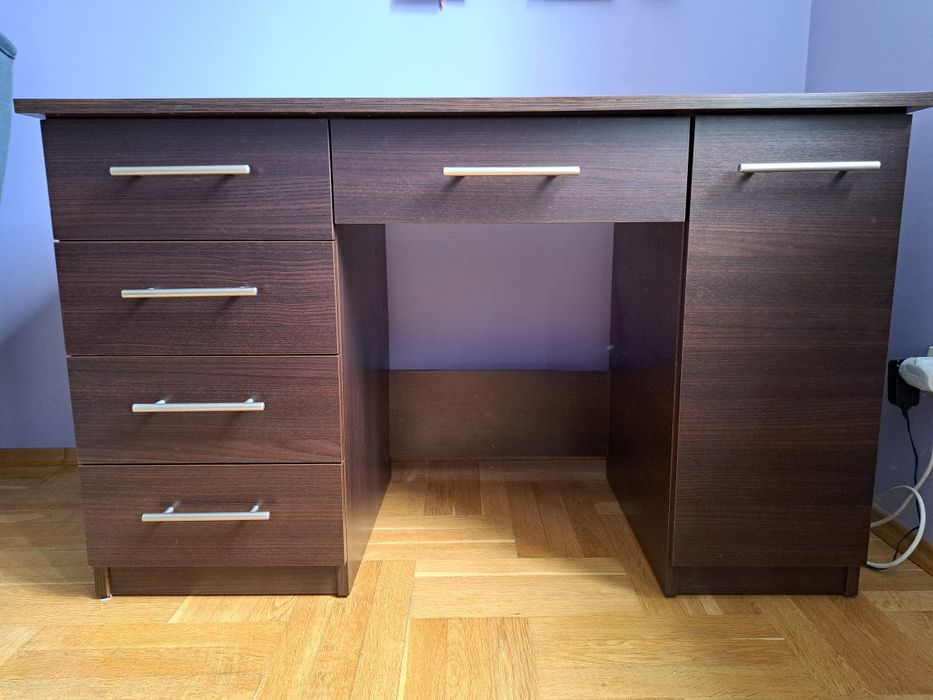 Biurko używane w dobrym stanie