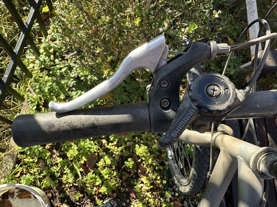 Rower z ramą do remontu