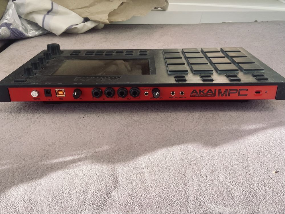 Akai MPC Touch (обмен+)