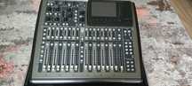 Behringer X32 stan idealny
