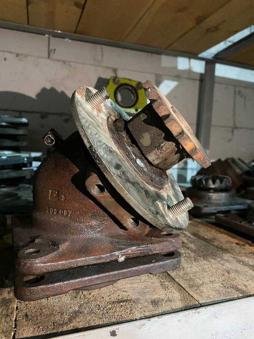 Редуктор загрузний Claas Lexion (4, 5 серія)