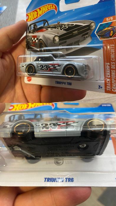 HOT WHEELS нові в упакуванні