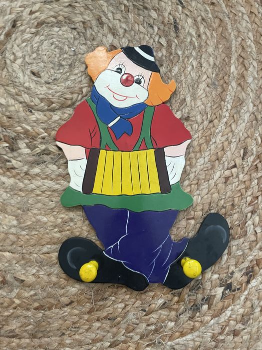 Cabide madeira palhaço