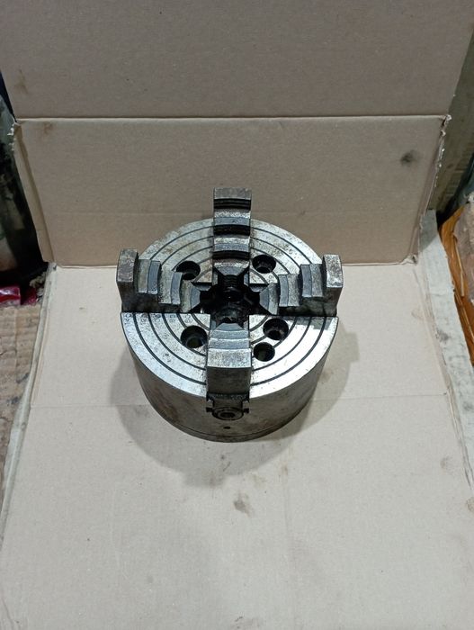 Патрон токарный д.160мм  4-х кулачковый
