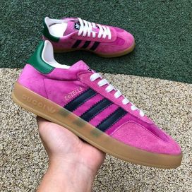 Gucci x Adidas Originals Gazelle”Esquisite Gucci” Pink