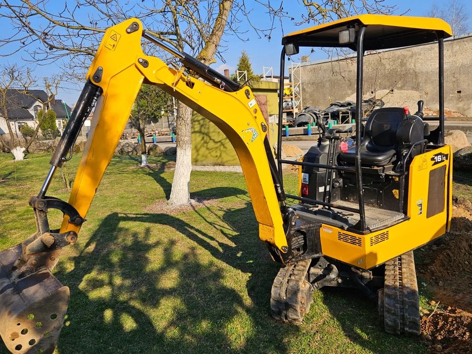 JCB 16C-1  OKAZJA, Minikoparka 2021, niski przebieg 911 mth i 1097 mth