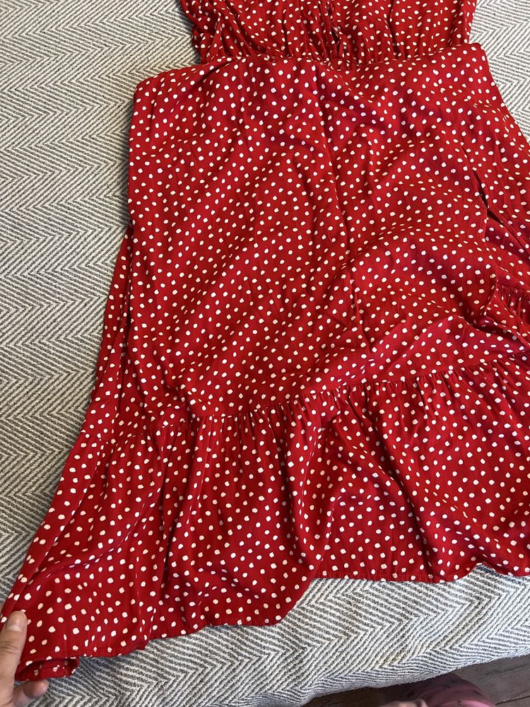 Сукня плаття  в горох zara