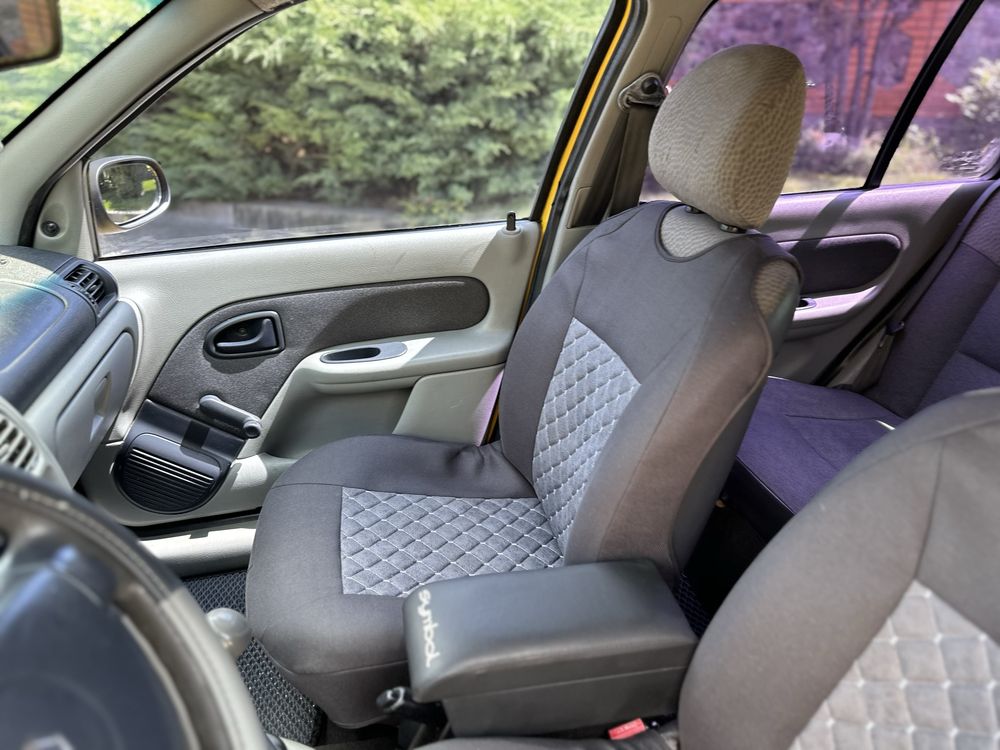 Renault Clio Symbol 2005 року газ/бензин