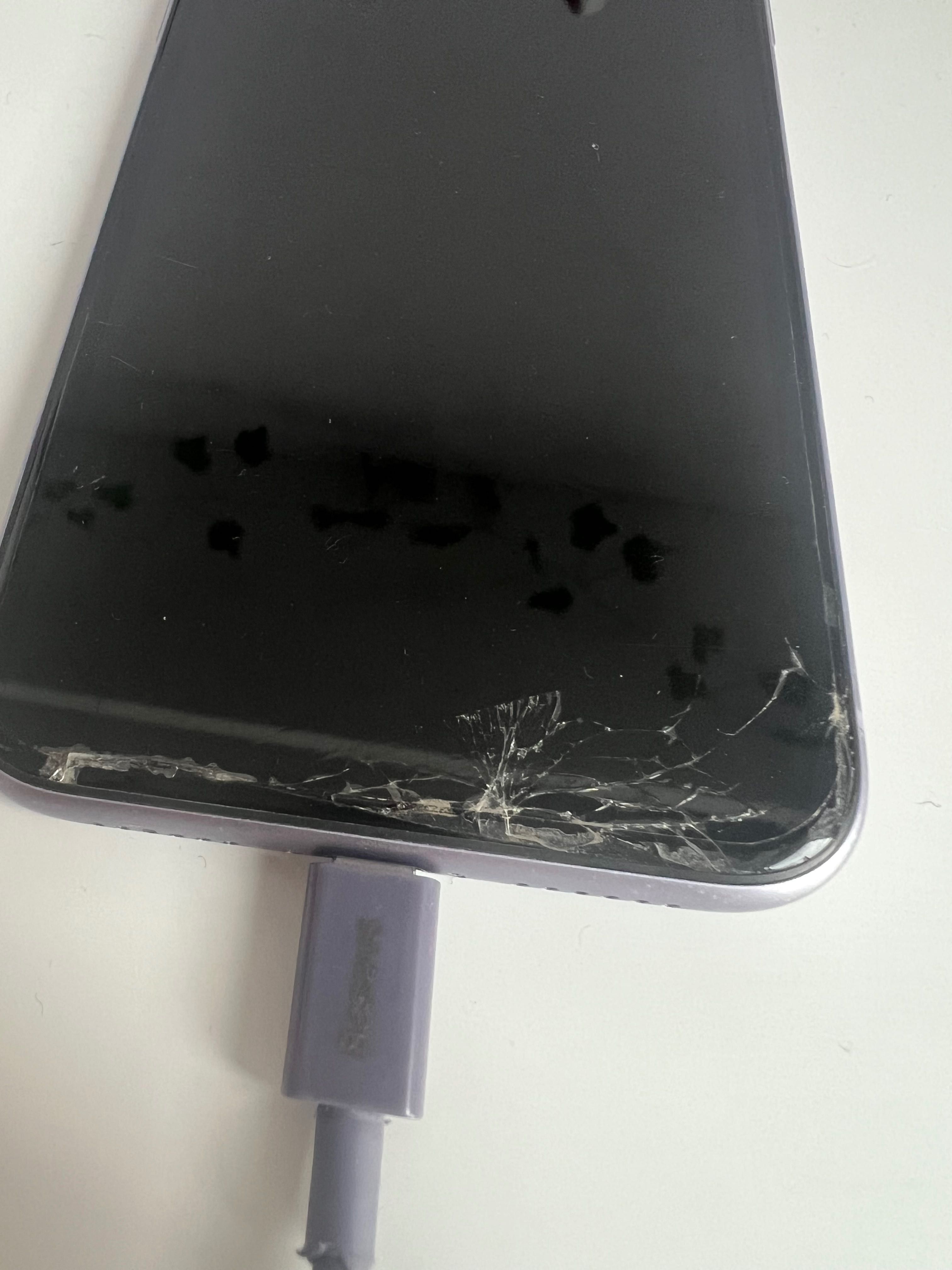 iPhone 11 fioletowy