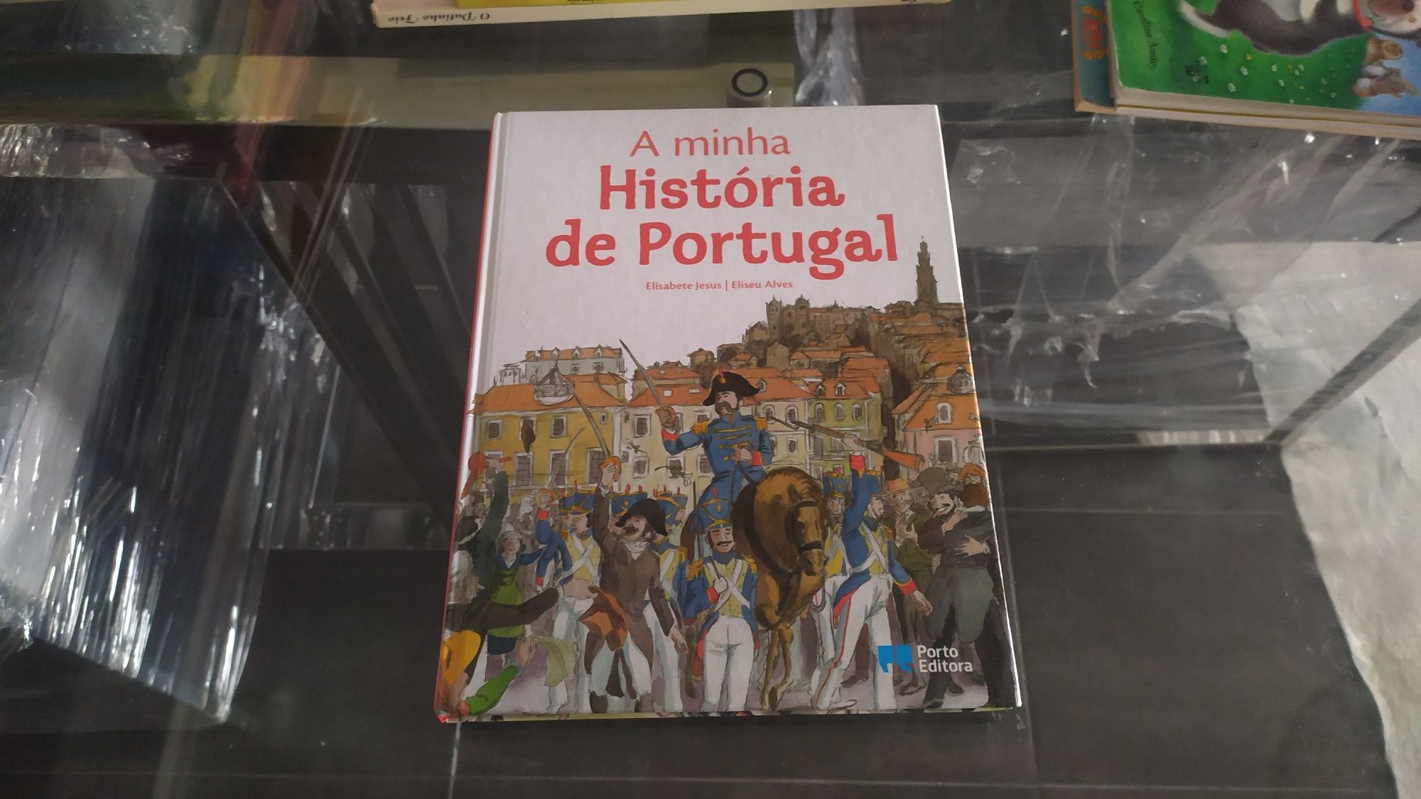 Livro a minha história de Portugal
