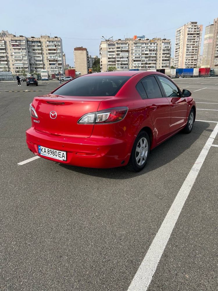 Продам Mazda 3, 2013