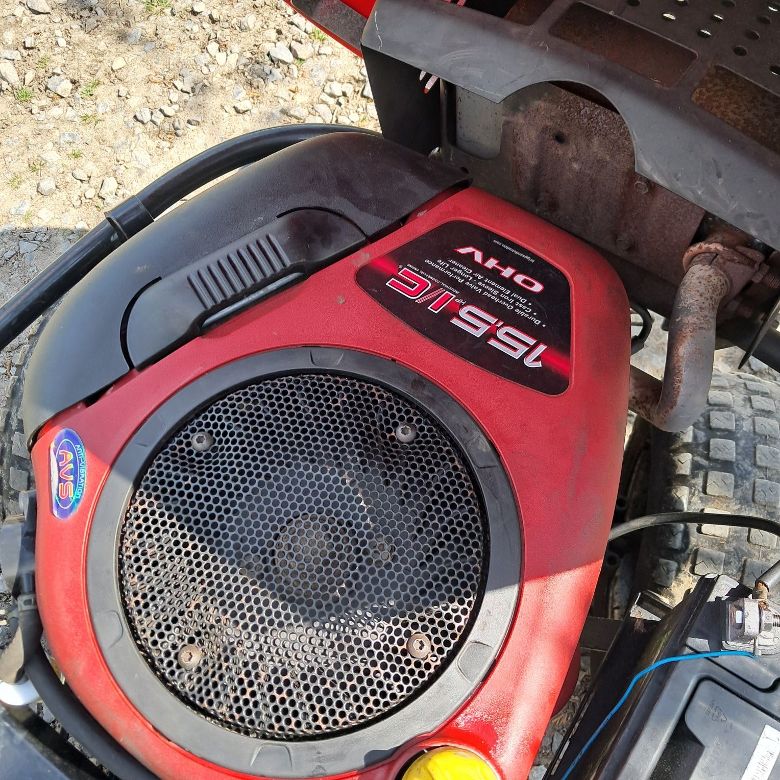 Kosiarka Husqvarna/jonsered rider b&s 16km