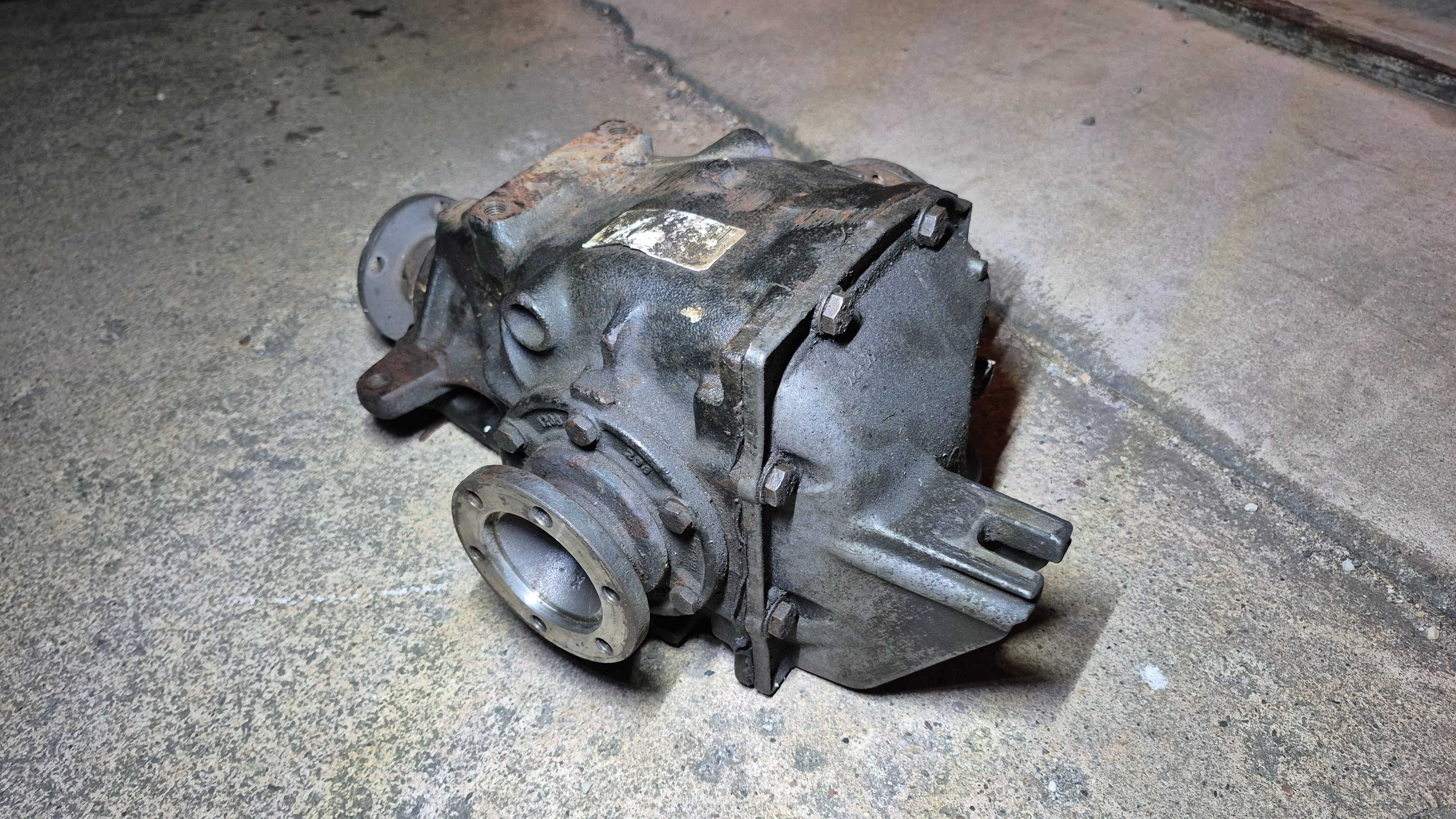 Dyfer E34 3.07 E30 E36 Compact 323ti typ 188 duza glowa drift