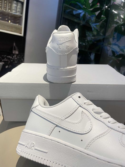 Buty meskie Mokasyny Nike_Air_Force_1_Low_'07_White R.38