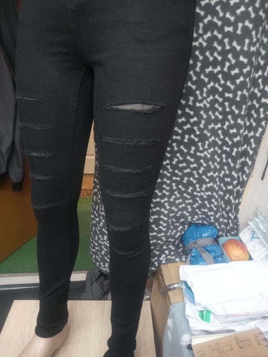 Spodnie wyszczuplające z wyższym stanem czarne od S do 2 xl  wyprzedaż