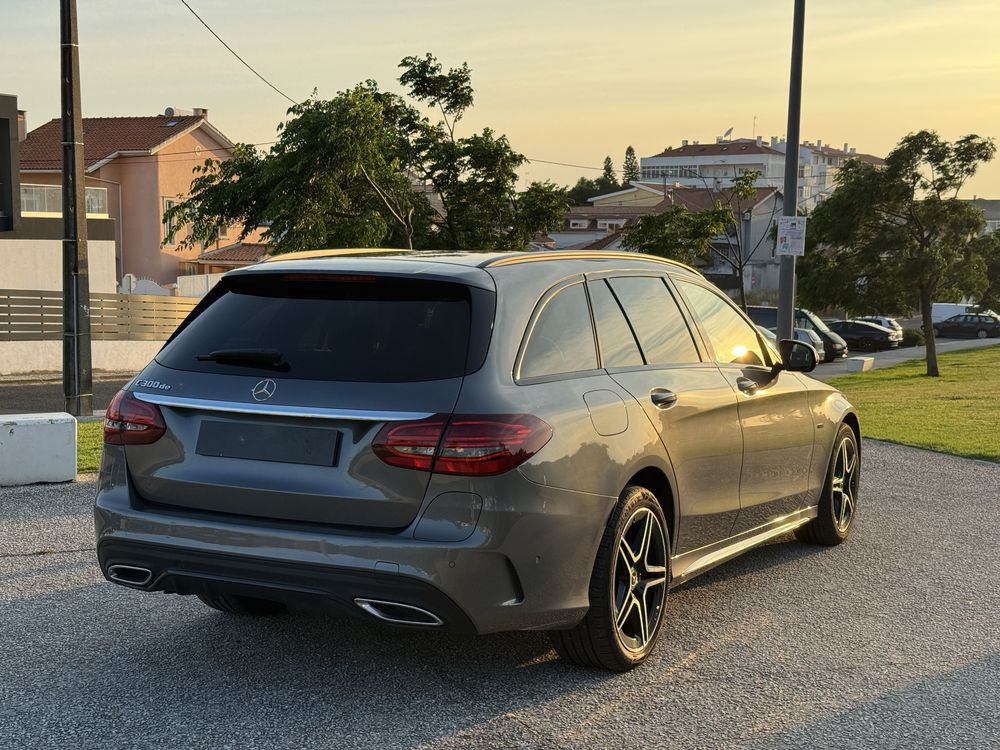 Mercedes-Benz C300de AMG 2021