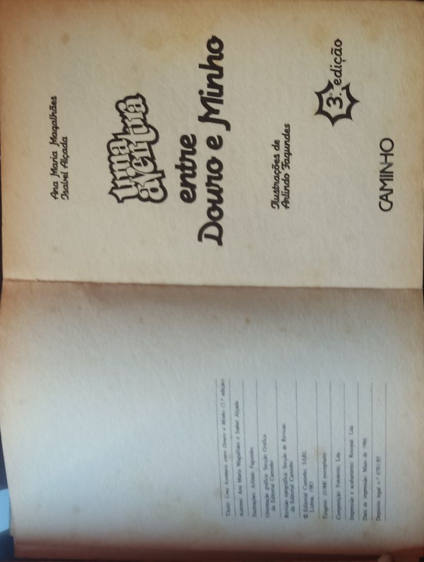 Livro "Uma aventura" entre Douro e Minho ®1986