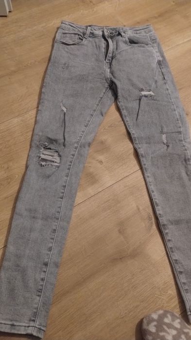 Spodnie rurki jeans