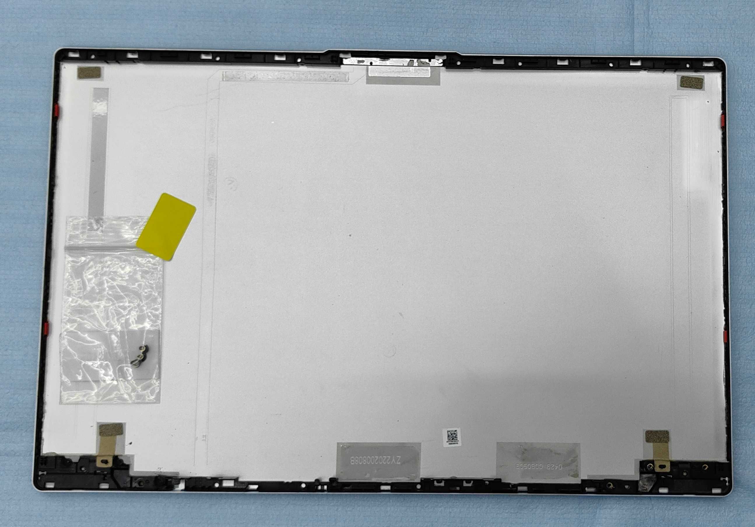 Klapa matrycy do LENOVO IDEAPAD 5 15 15IIL05 15ARE05 5-15IIL SILVER