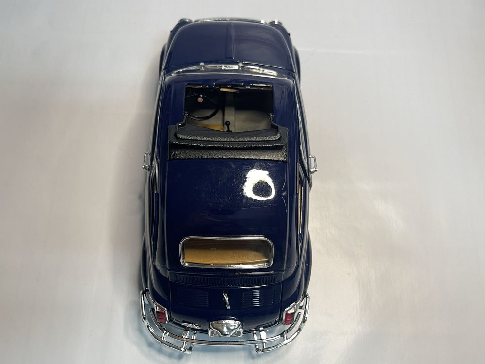 Fiat 500- Burago minuatures
