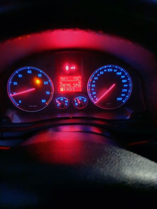 Продам гарний обслужений автомобіль