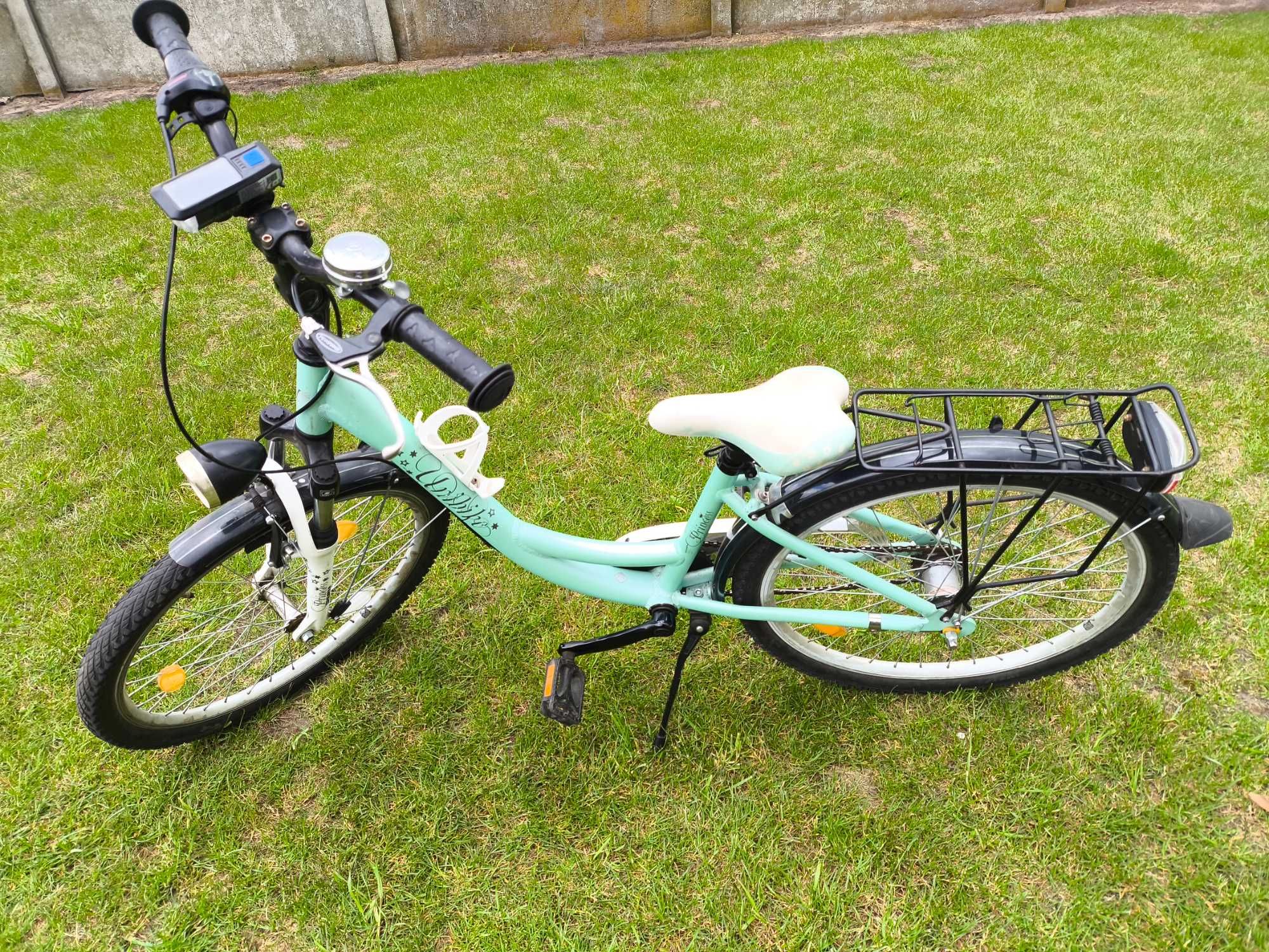 Rower Unibike Princessa 24 Cale młodzieżowy / damski